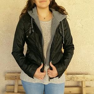 JOU JOU Black jacket w hoodie